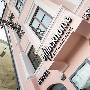 Apartmanhotel Blackhome Boutique I Contactless Check-in, Innsbruck