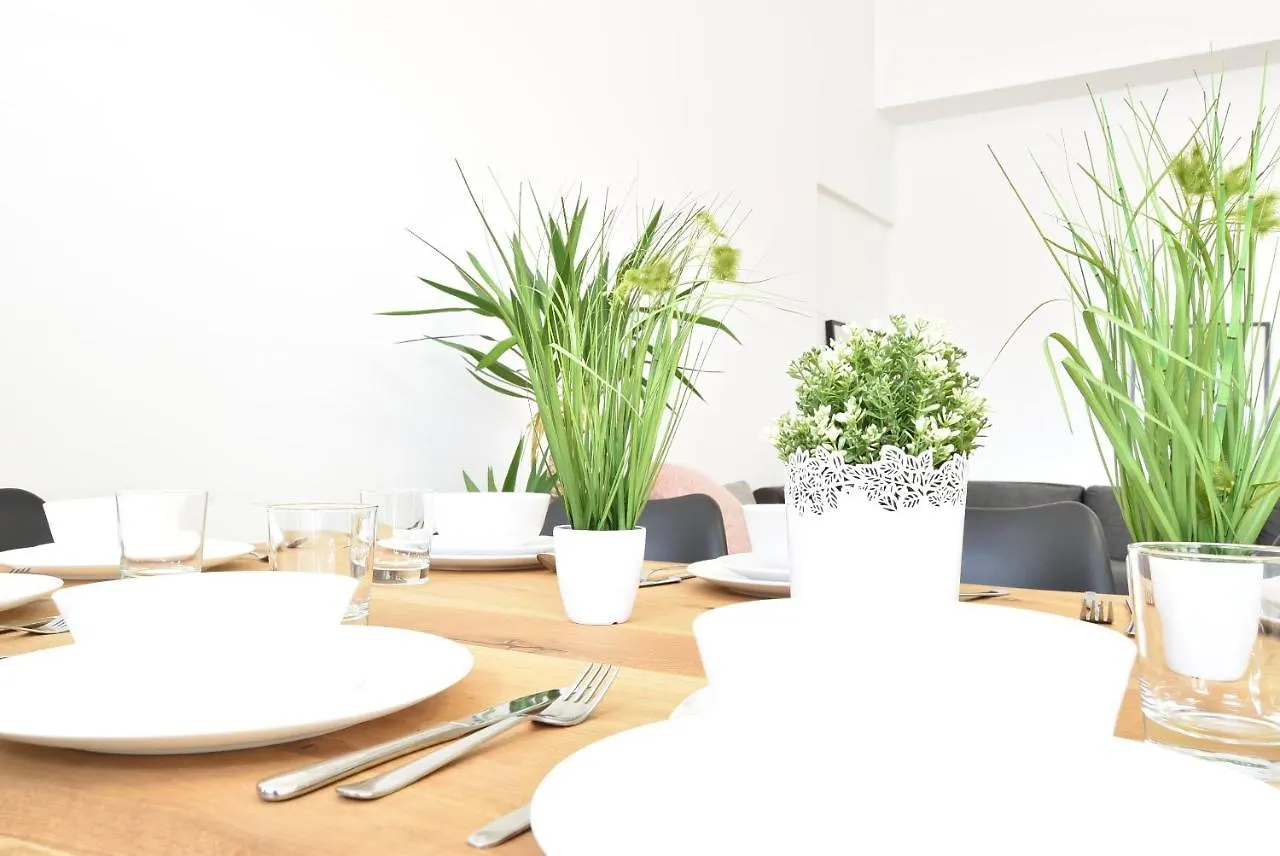 Huge Apartment In Awesome Location With Parking İnnsbruck 0*,  Avusturya